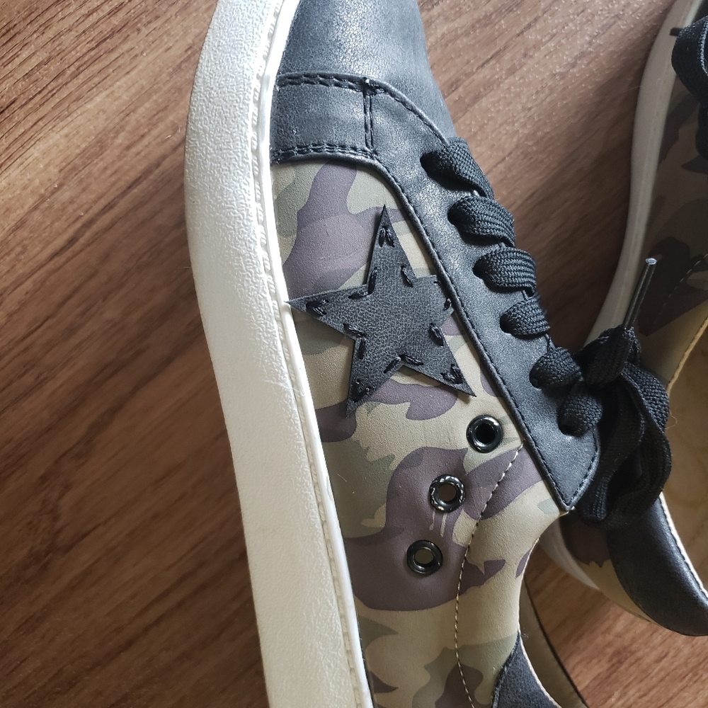 Camo Shoes